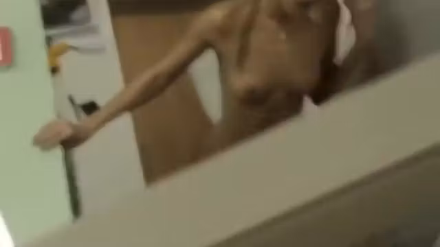 Flawless girl saw the guys peeping her