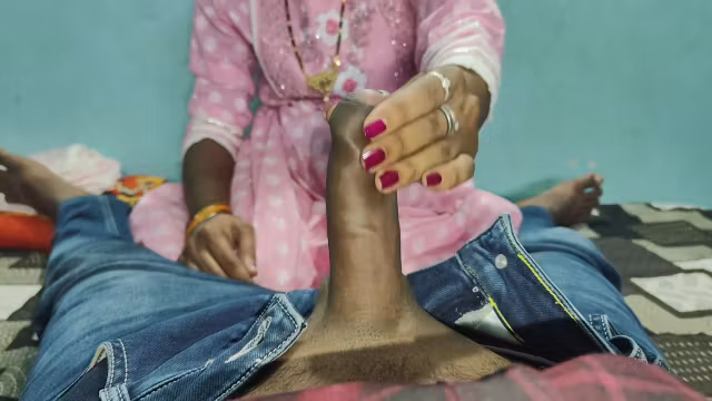 Indian Giving Hottest Ever And Take Lod In Mouth With Shruti Bhabhi
