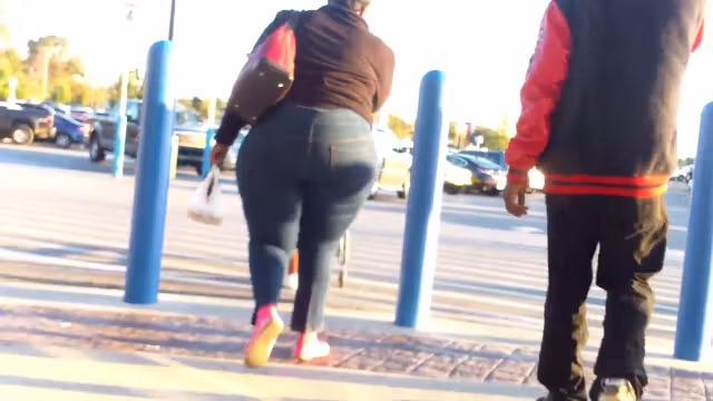 Biggest Ass I've Ever Captured!!