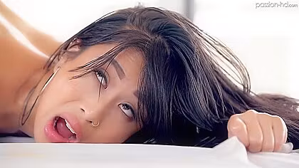 Jade Kush - Rainy Day Erotic Massage