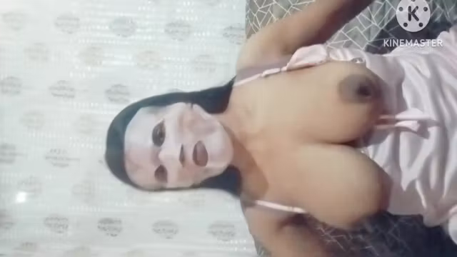 Alone Stepsister Fuck Pussy With Vibrator