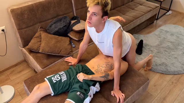 I Licked A Twink With A Big Dicks Feet After A Workout, Sucked A Big Dick And Then Took It Inside With Alpan Stone