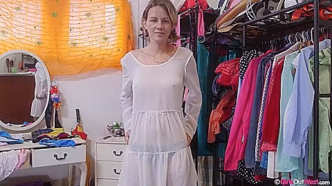 Adora - Dressing Room Bts