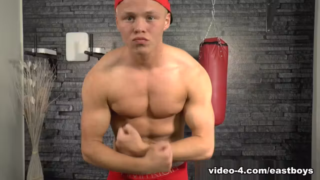 One - Flexing - Solo action - EastBoys