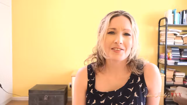 Judys Xxx - Your Hot Milf Landlady Princess Anna Catches You Watching Milf Porn