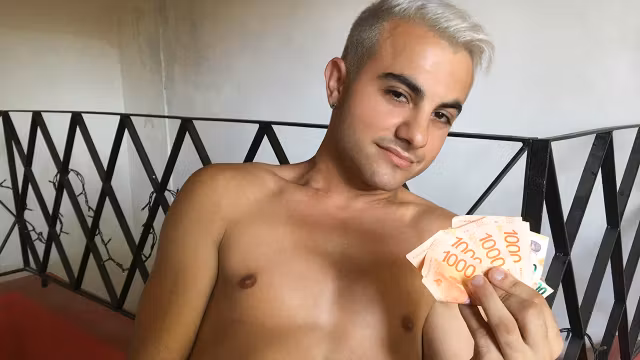 Blondie - LatinLeche