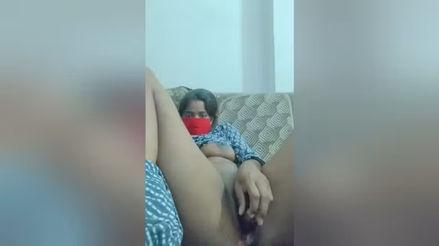 Desi Indian Gf Hard Pussy Fingering And Clit Rubbing With Loud Moaning Orgasm .his Magic Finger Always Make Me Unctrolled