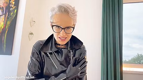 Fetish Massage Angel Wicky - Welli Angel