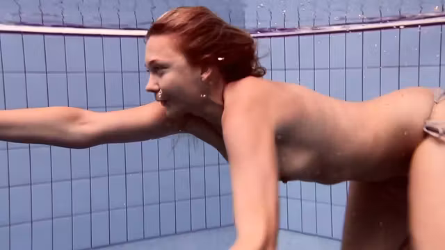 Iva Brizgina hot underwater tight ass babe