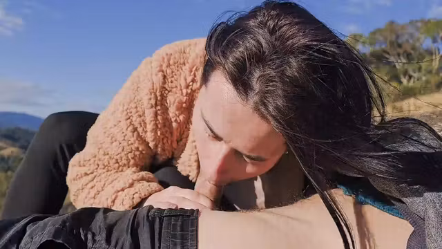 Jennifer Pimenta - Marido Nao Quis Acompanhar A Esposa Ate O Mirante, Entao Eu O Guia De Turismo Fodi Sua Bunda Gostosa 10 Min