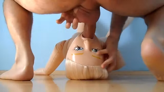 Sexdoll fuck & facefuck