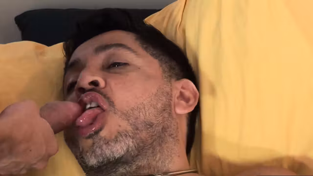 Skinny Latino 69ing with mature doctor